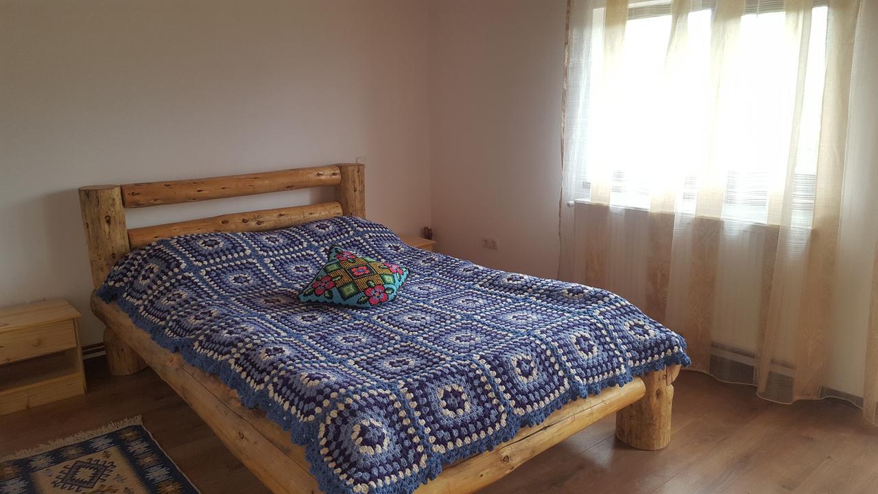 Casa Din Piatra Hotel Poiana  Eksteriør billede