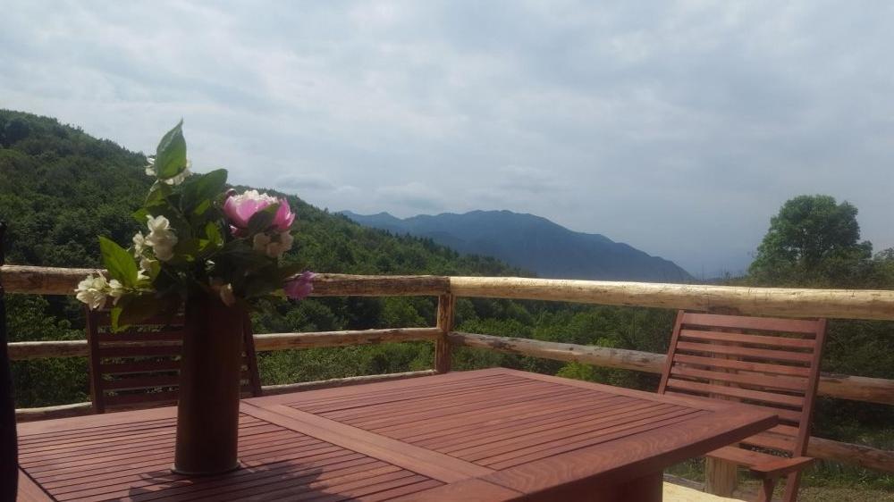 Casa Din Piatra Hotel Poiana  Eksteriør billede