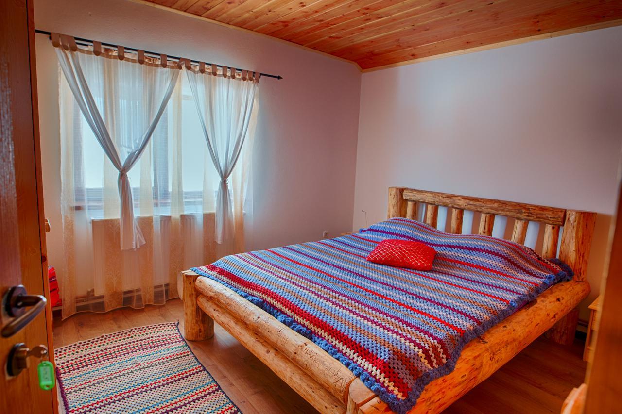 Casa Din Piatra Hotel Poiana  Eksteriør billede