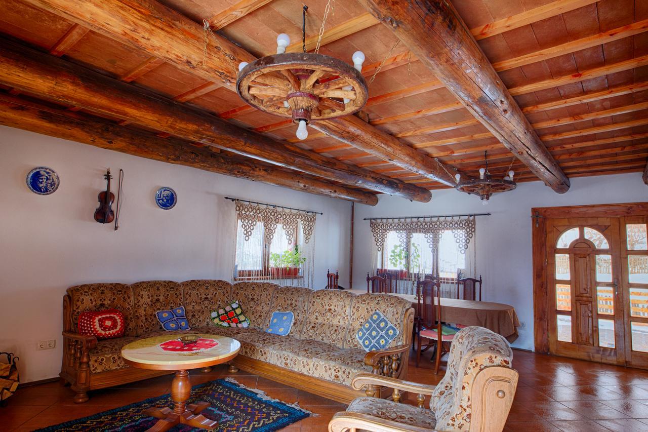 Casa Din Piatra Hotel Poiana  Eksteriør billede