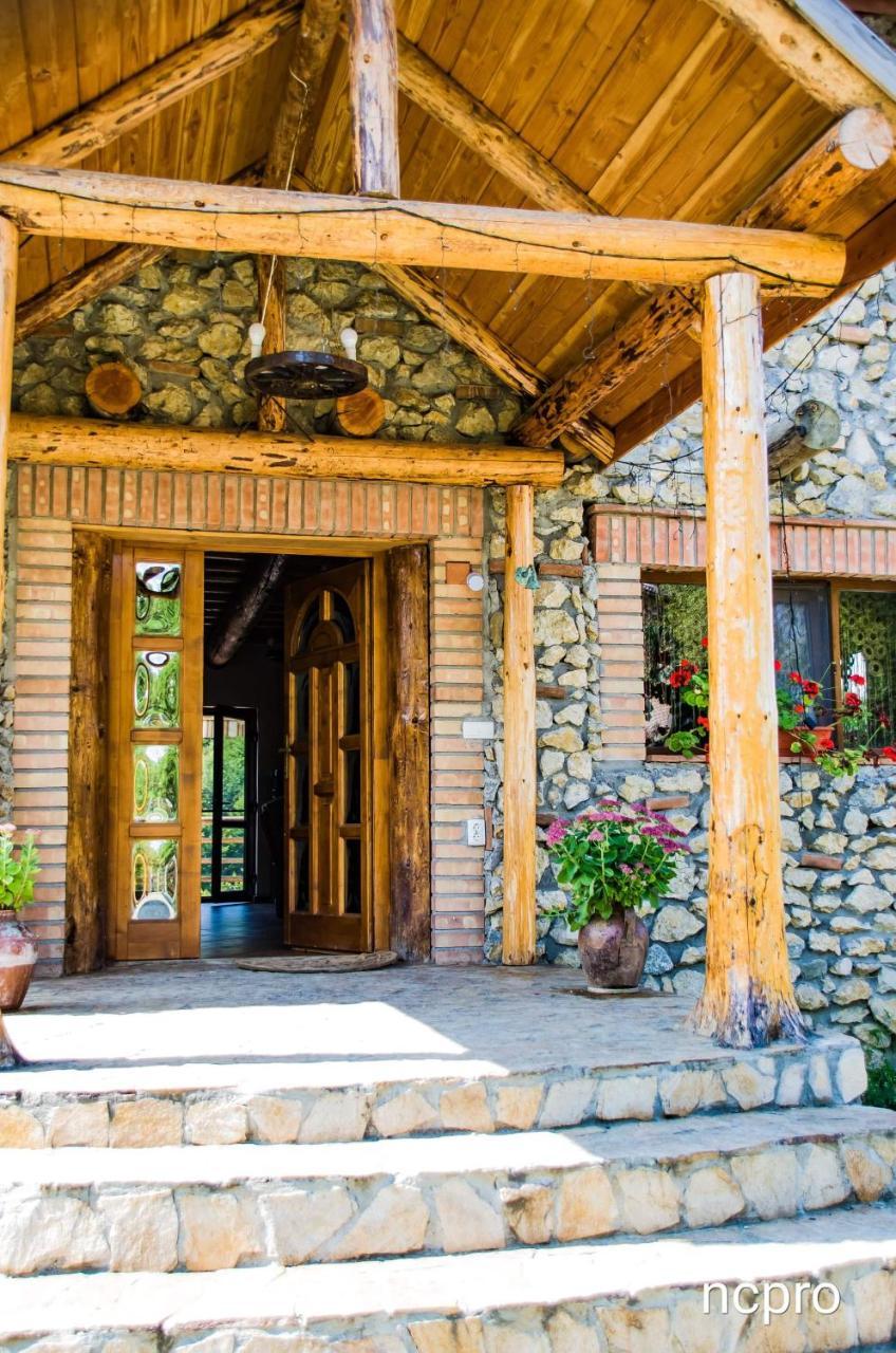 Casa Din Piatra Hotel Poiana  Eksteriør billede